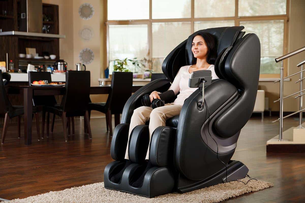  Body Massage Chair in Delhi; Brown Milky Color Leather Material Reducing Chronic Pains 