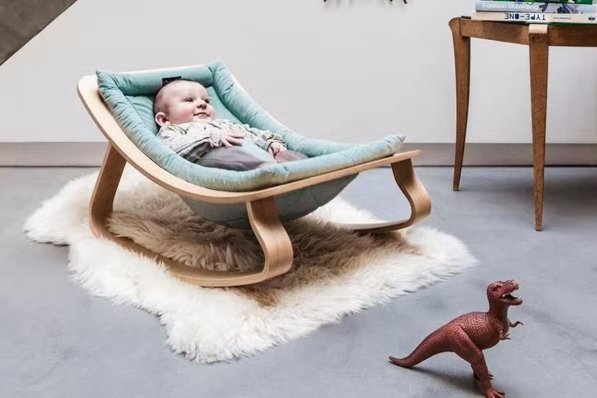 Baby Chair in Nepal; Plastic Wood Materials Foldable washable