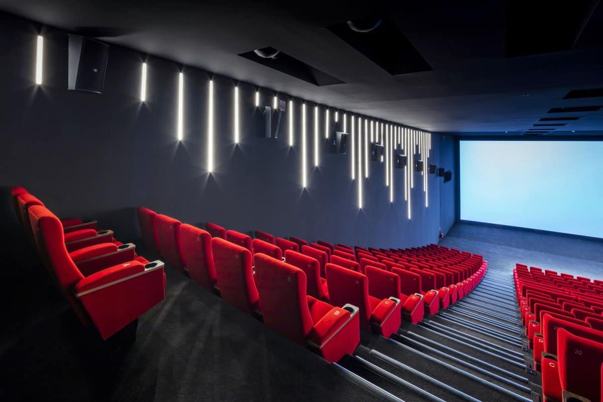  Cinema Hall Chair; Velvet Leather Materials Ergonomic Design 